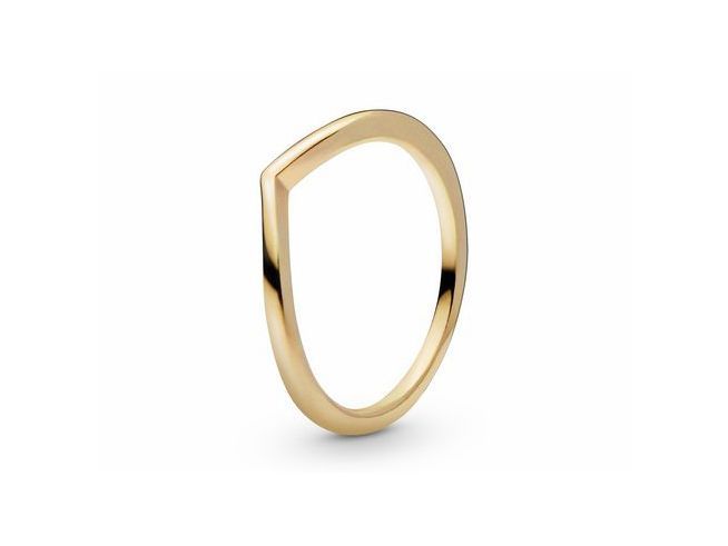 Polierter Wishbone-Ring in Gelbgold Vergoldung, Größe 64/20,5 von Pandora, elegant und zeitlos mit einer einzigartigen Form, perfekt für jeden Anlass.