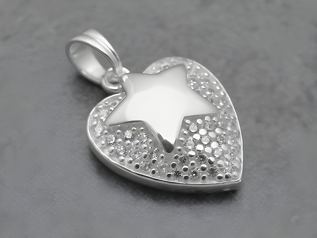 Herz mit Stern aus Sterling Silber, verziert mit weißen Zirkonia, bezauberndes Design, Hersteller Juwelier Harnisch, Perlen und Steine.