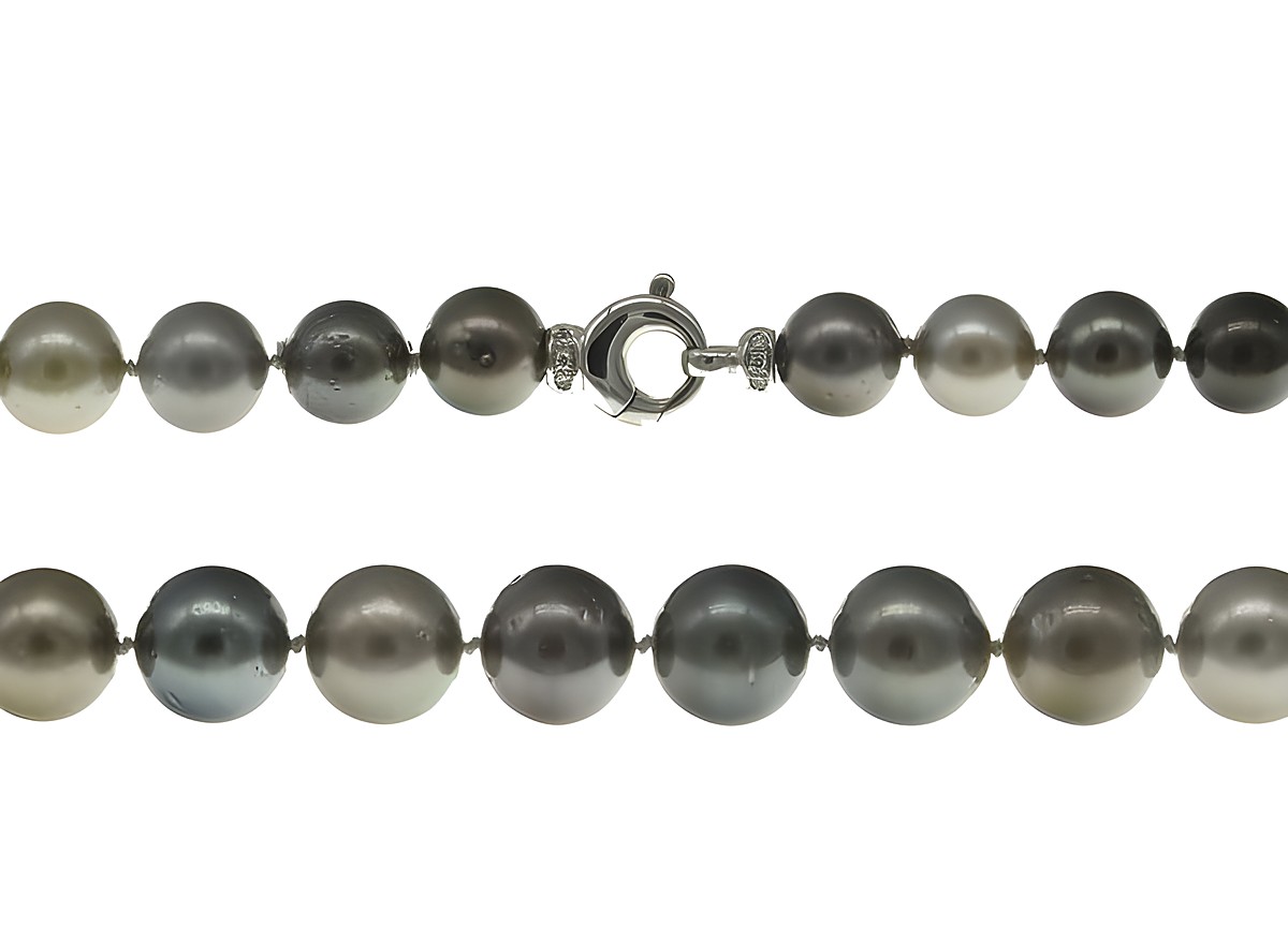 Perlenkette aus Tahiti-Perlen in Grautönen, Durchmesser 10-12,5 mm, Länge 45 cm, mit einem eleganten Verschluss, hergestellt von Juwelier Harnisch, bunt.