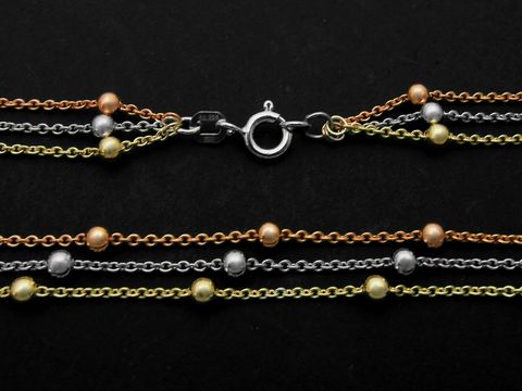 Silber Kette Rundanker Kugelkette tricolor rhodiniert 42 cm von Juwelier Harnisch mit Kugeln in verschiedenen Farben, elegant und vielseitig für jeden Anlass.