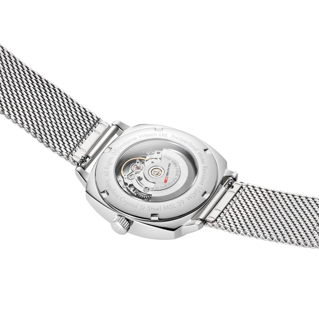 Mondaine Uhr - Cushion - Edelstahl Band - 39 mm – Ansicht 4