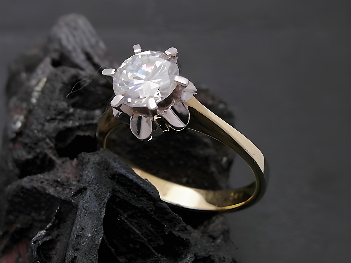 Imposanter Gold Ring aus Gold 585 bicolor mit Zirkonia in Größe 54, Hersteller Juwelier Harnisch, bis Größe 54/17,5.