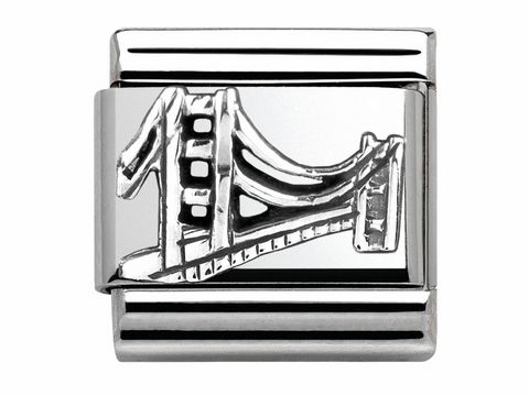 Silberne Classic Charm mit einer Darstellung der Golden Gate Bridge, gefertigt vom Hersteller Nomination, ideal für Liebhaber von Monumenten und Denkmälern.