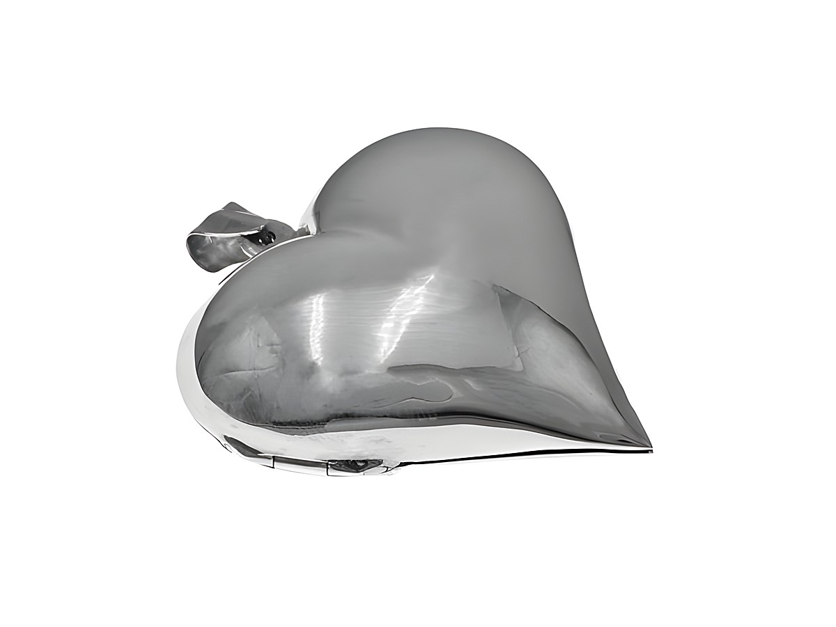 Herz Medaillon aus Sterling Silber, vollplastisch, Durchmesser 44 mm, hergestellt von Juwelier Harnisch, glänzende Oberfläche und liebevolles Design. Perfekt als Geschenk oder für persönliche Erinnerungen.