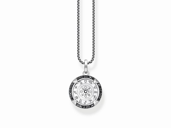 Kette von Thomas Sabo aus Sterling Silber mit geschwungenem Design und Zirkonia, 50 cm verstellbar, mit einem runden Anhänger und astrologischen Symbolen.