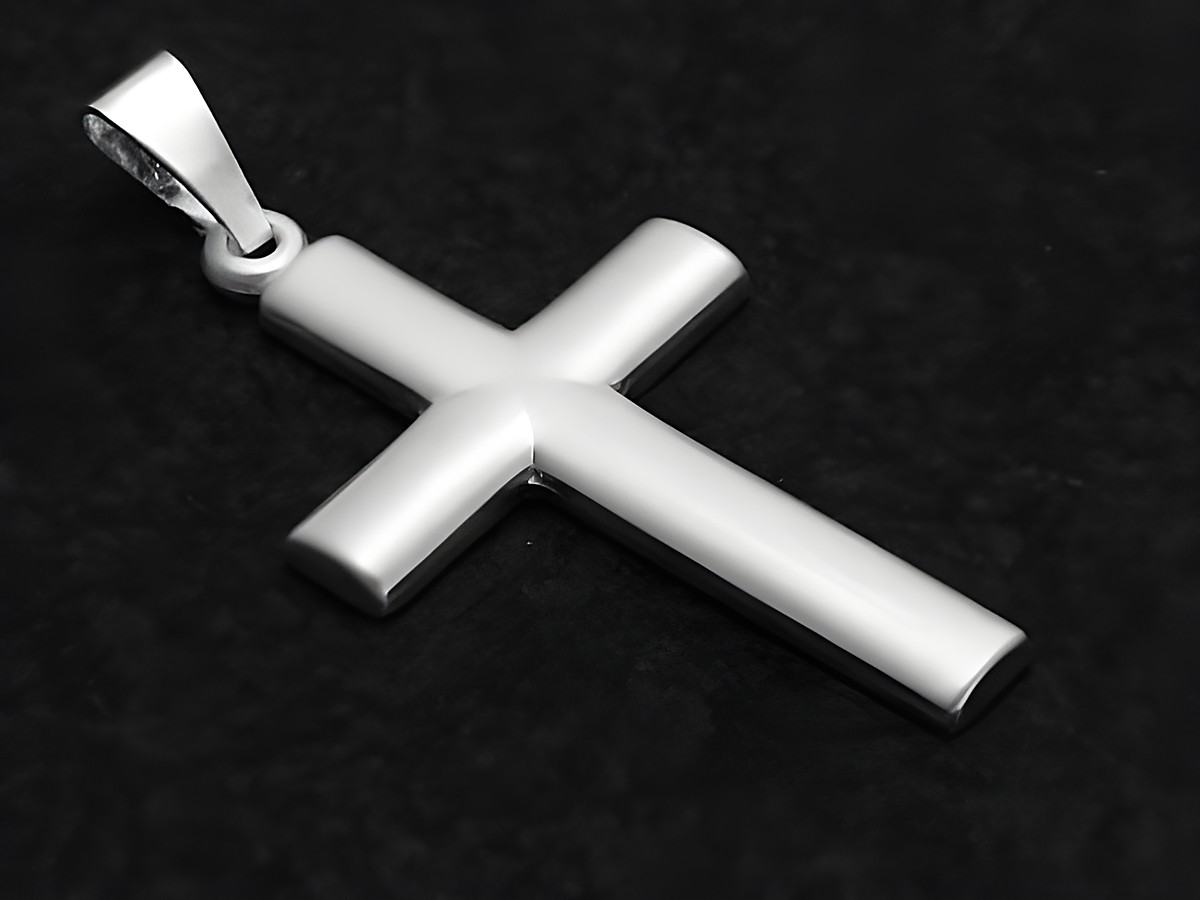 Kreuz rhodiniert seidenmatt Anhänger aus Sterling Silber, schlichtes Design, hergestellt von Juwelier Harnisch, ideal für stilvolle Akzente.
