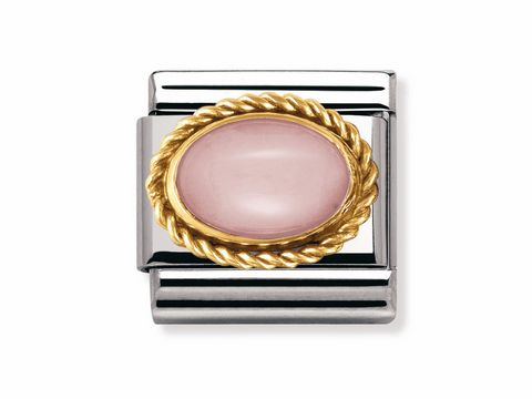 Classic Kordel in Rosa Opaline mit Goldrand von Nomination, ovaler Schriftzug mit eleganter, glatter Oberfläche, ideal für romantische und zeitlose Schmuckkombinationen.