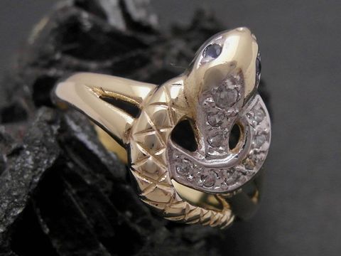 Gold Ring - Schlange - Gold 585 bicolor - Safir + Zirkonia - Goldring - Gr. 58,5, Hersteller: Juwelier Harnisch, bis Gr. 60/19, elegantes Design mit schimmernden Details und edlen Steinen.