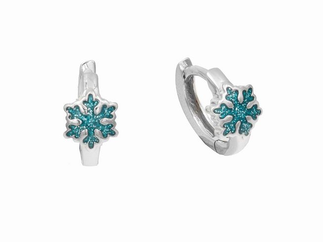 Ohrringe in Form von Creolen mit Schneeflockenmotiv, Durchmesser 1,3 cm, aus poliertem und rhodiniertem Sterling Silber. Lack in Glitter Hellblau. Hersteller Juwelier Harnisch, für Kinder.