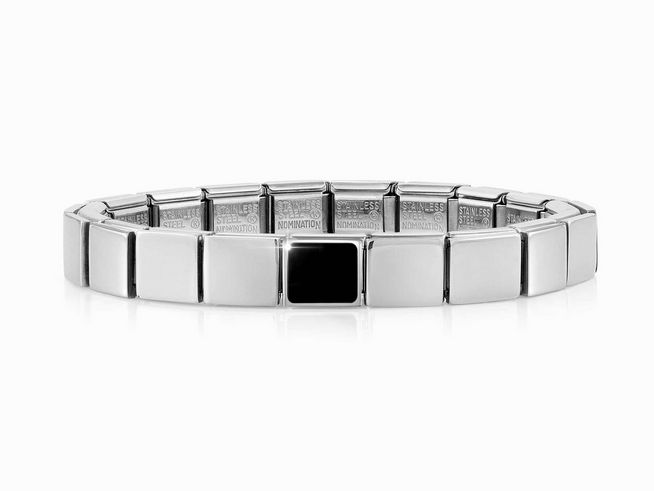 Elegantes Nomination Classic GLAM Armband aus Edelstahl in Silber mit quadratischem schwarzen Achatstein, Modell 239101 13, für einen stilvollen Auftritt.