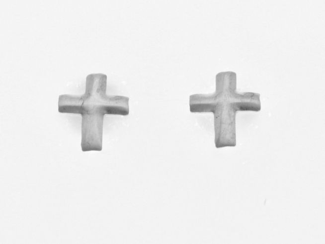 Ohrringe Kreuz aus Silber 925, klassisch gestaltet, Hersteller Juwelier Harnisch, Ohrstecker ohne Stein in schlichter und zeitloser Form.