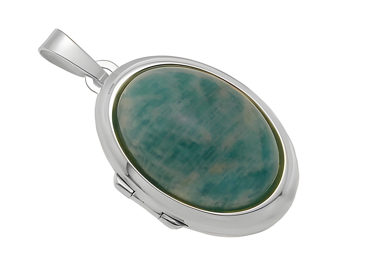Russischer Amazonit Cabochon in einem rhodinierten Sterling Silber Medaillon, elegant und glänzend, ideal als Schmuckstück für besonderen Anlass oder Alltag, Hersteller Juwelier Harnisch.