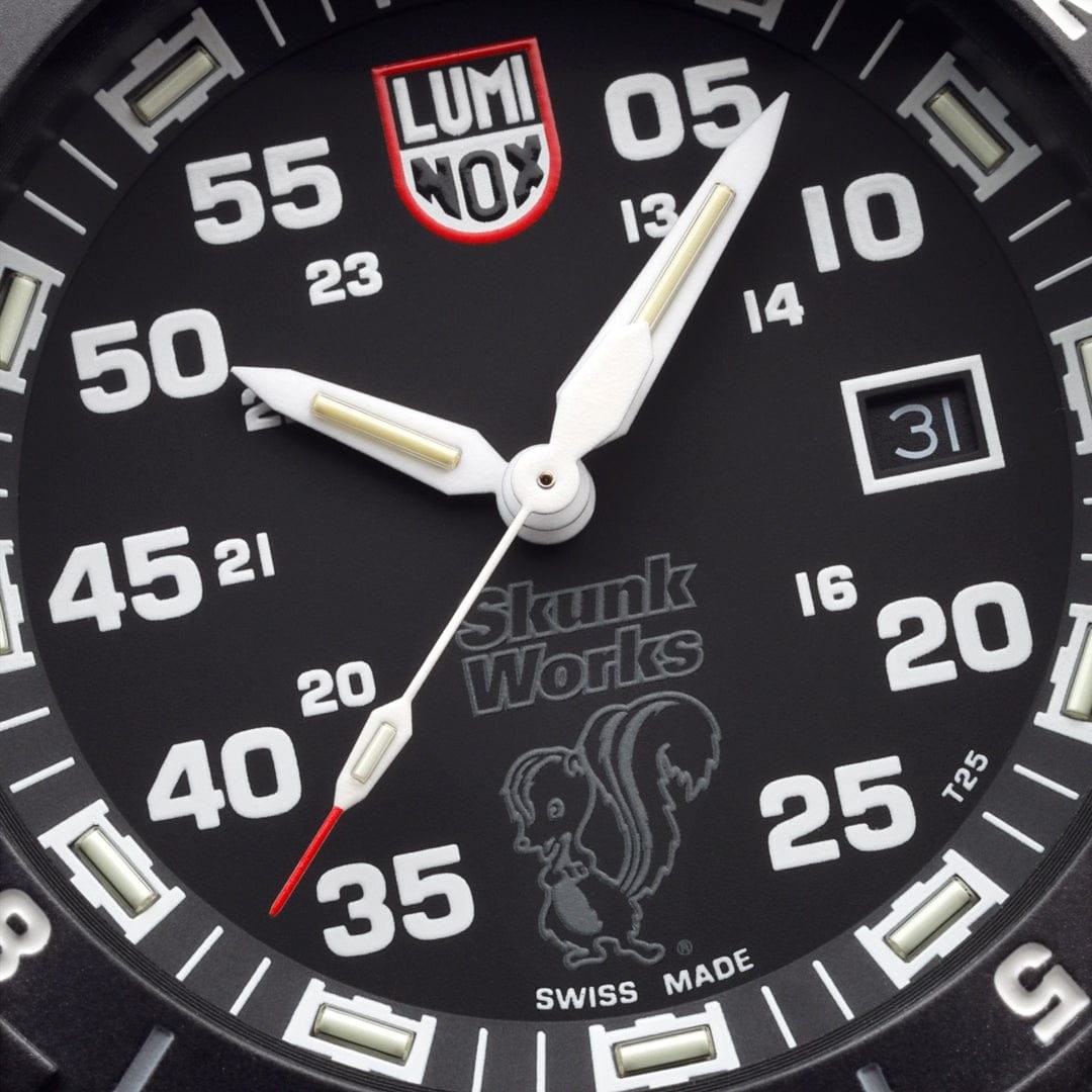 Luminox Uhr - F117 x SKUNK WORKS HERITAGE 6440H - 44 mm – Ansicht 5