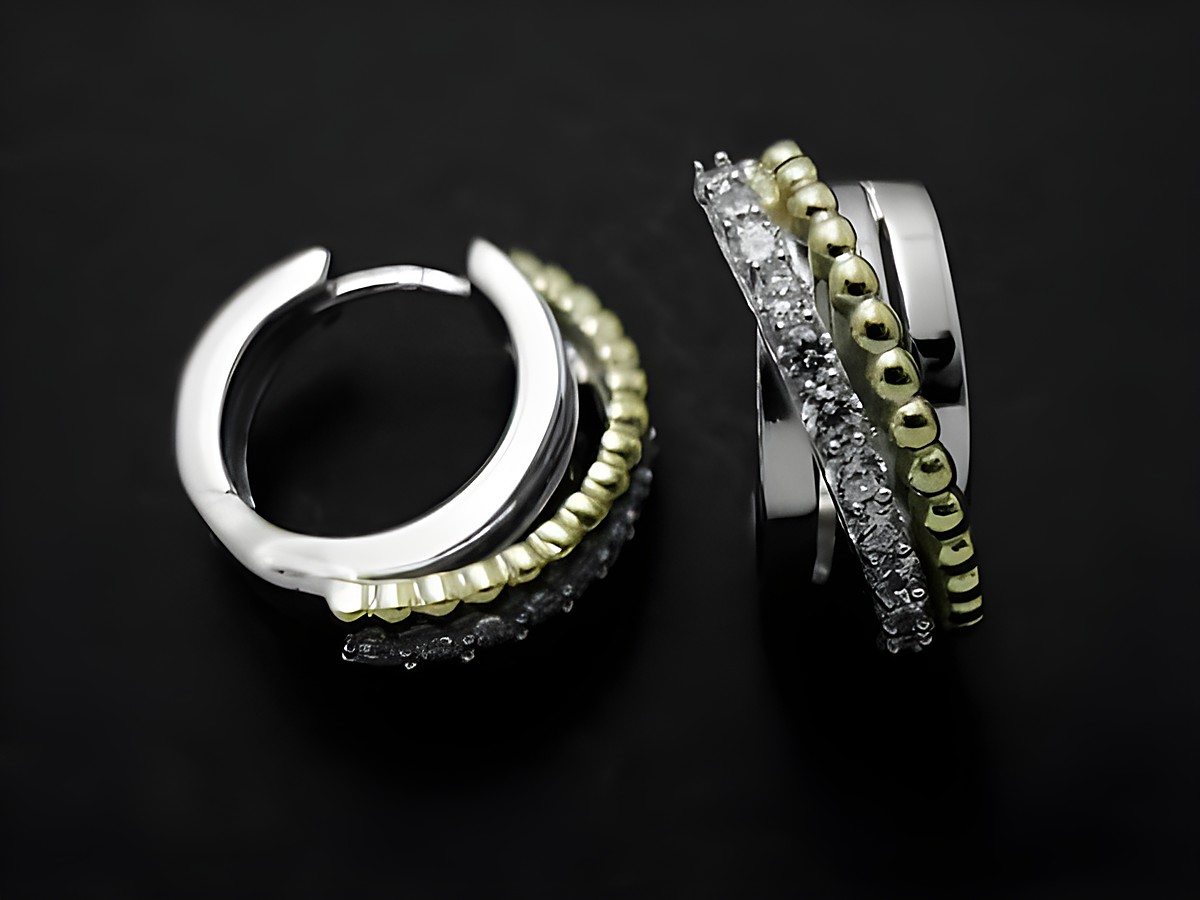 Silber Ohrringe in Creolenform mit Zirkonia in bicolor Designmuster, Hersteller Juwelier Harnisch, Durchmesser bis 25 mm.