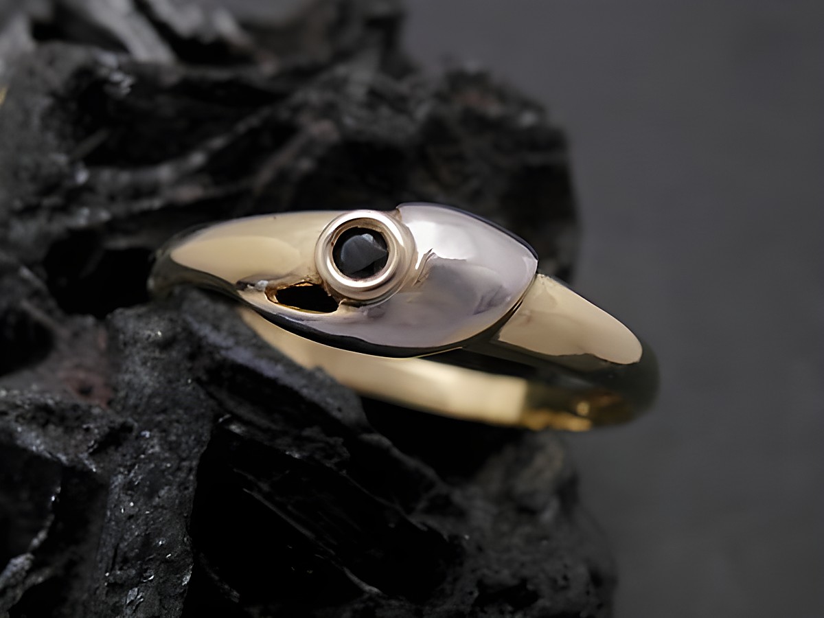 Gold Ring modisch Gold 333 bicolor Safir Goldring Gr. 57 Hersteller Juwelier Harnisch bis Gr. 58 18,5 eleganter Ring mit stilvollem Design und edlem Stein.