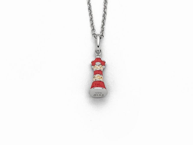 Halskette mit einem Leuchtturm-Anhänger aus Sterling Silber, gefertigt von DUR. Der Anhänger ist rot und mit Details versehen, schicke 42cm Kette. Ideal für maritime Liebhaber.
