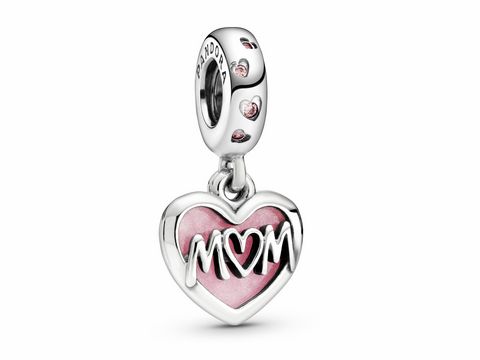 798887000-0 Pandora Silber Charm Anhänger mit einem Herzen und der Aufschrift Mum, aus Silber, Zirkonia und Emaille, ideal als Geschenk für Mütter.