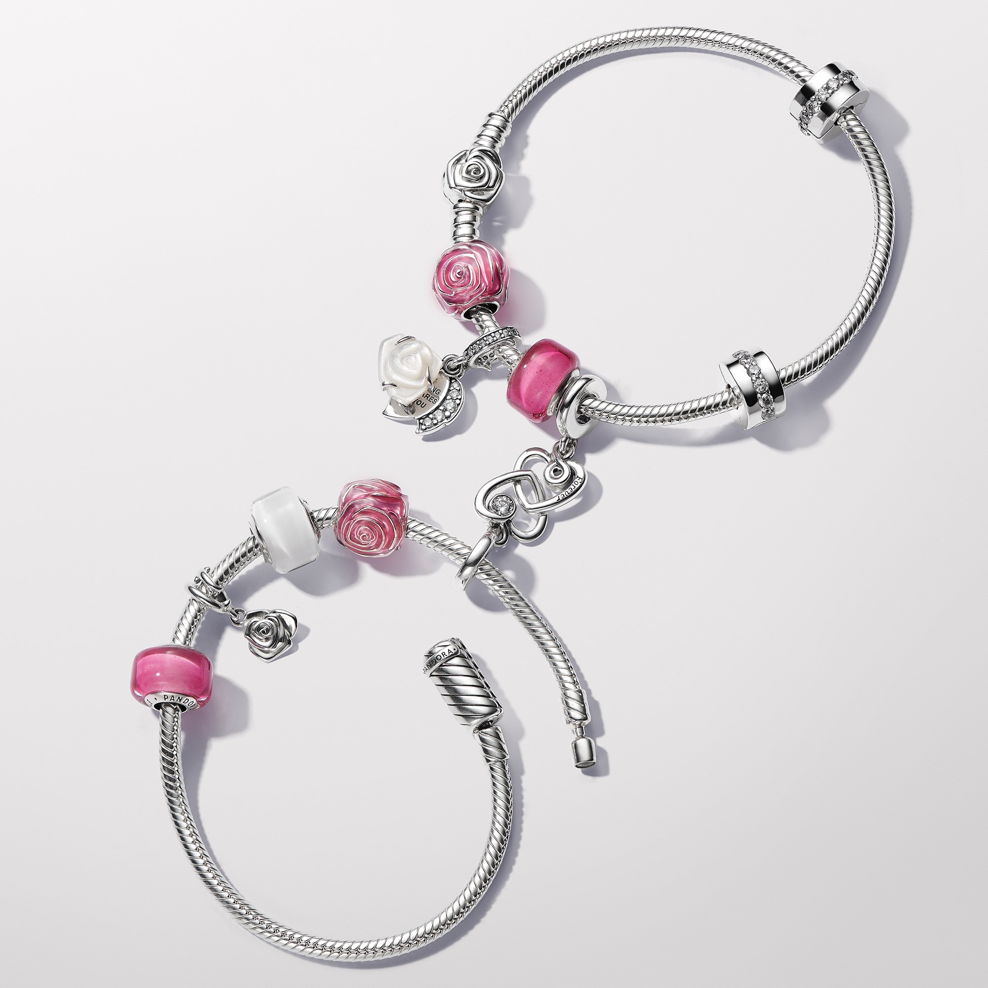 Pandora Weiße Blühende Rose - Doppelter Charm-Anhänger - Silber - Steinmix Weiß – Ansicht 5
