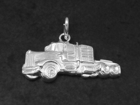 Truck Silber Anhänger technisch poliert Hersteller Juwelier Harnisch Fahrzeuge detailreich gestaltet im einzigartigen Design ideal für Anhängerliebhaber.