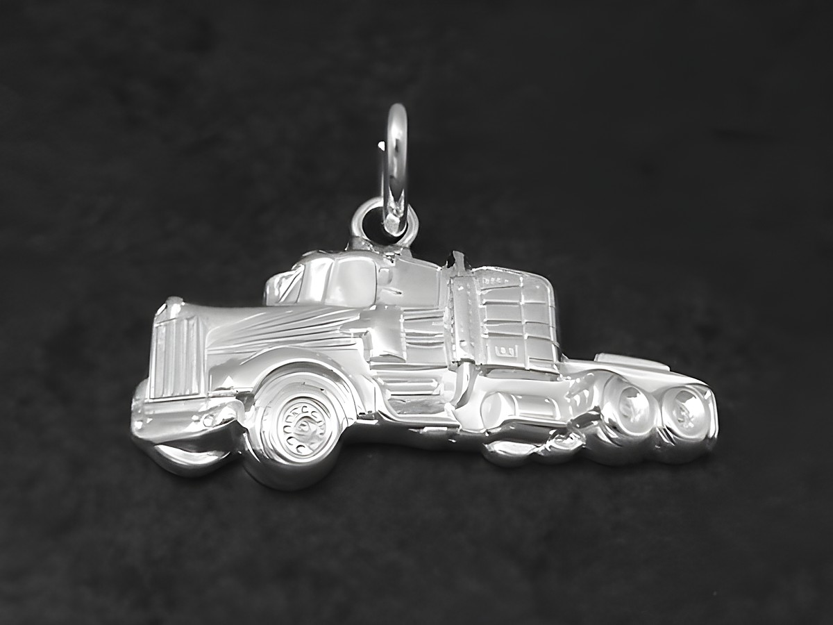 Truck Silber Anhänger technisch poliert Hersteller Juwelier Harnisch Fahrzeuge detailreich gestaltet im einzigartigen Design ideal für Anhängerliebhaber.