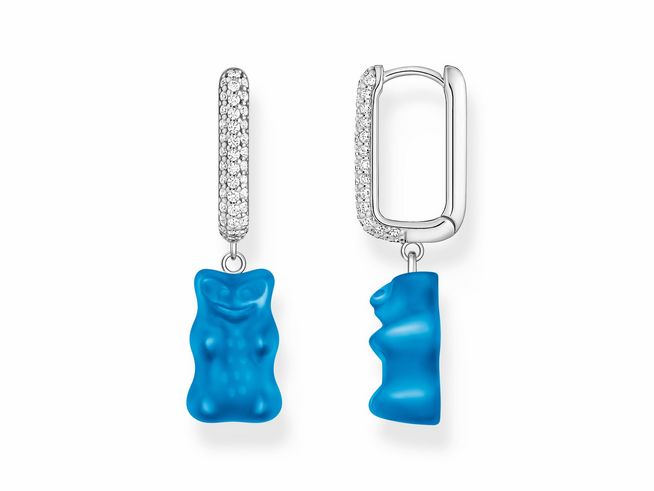 Elegante Einzel-Creole von Thomas Sabo mit einem blauen Gummibärchen-Anhänger und funkelnden Zirkonia, gefertigt aus Silber und Glas, perfekt für einen verspielten Look.