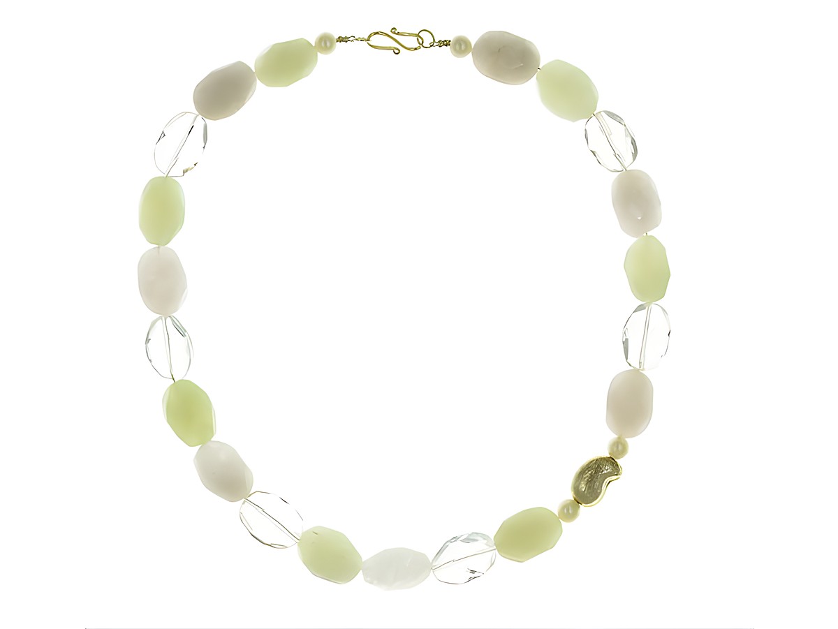 Mehrfarbige Steinkette aus Rosenquarz, Bergkristall, Chalcedon und Süßwasser-Zuchtperlen, Länge 54 cm, mit einem Silberverschluss, elegant und vielseitig einsetzbar. – Ansicht 2