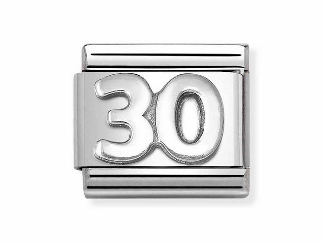 433010158-0 Edelstahlanhänger mit der oxidierten Zahl 30 in Silberoberfläche, schlichtes Design mit zwei parallelen Linien an den Seiten, passend für Nomination Armbänder.