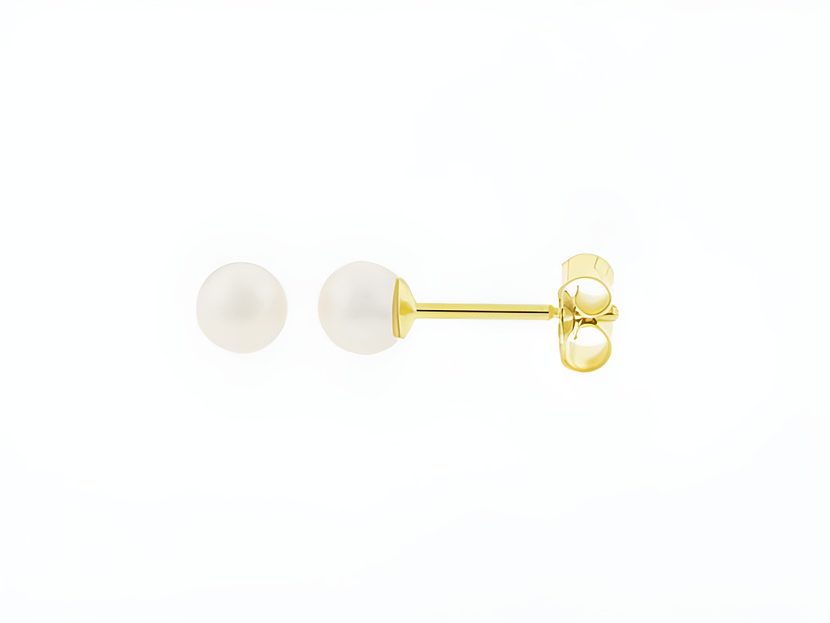 Gold Perlen Ohrringe 333 Gold 4,3 mm Süßwasser Zuchtperle von Juwelier Harnisch zeitlos elegant und perfekt für jeden Anlass.