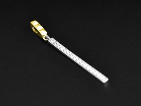 Silber Anhänger im Stäbchen Design mit funkelndem Zirkonia-Besatz, rhodiniert, Hersteller Juwelier Harnisch, besonderes Design, elegant und zeitlos.