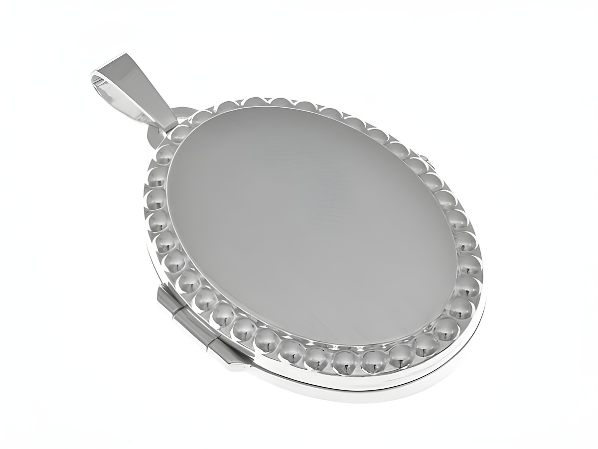 Medaillon in ovaler Form aus teilmattiertem Sterling Silber, elegant gestaltet mit einem feinen Rand, Hersteller Juwelier Harnisch. Ideal für persönliche Erinnerungen.