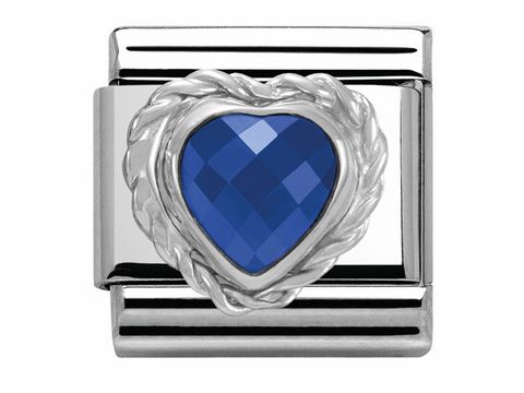 Kordel Herz in Blau mit facettiertem Zirkonia, eingefasst in sterling Silber von Nomination, kombiniert Eleganz mit modernem Design für stilvolle Akzente.