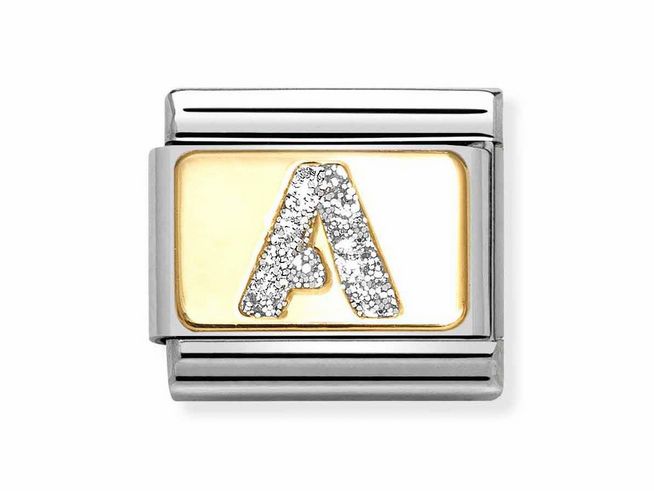 Ein silberner Glitzeranhänger mit dem Buchstaben A aus Emaille und Gelbgold mit glitzernden Details, umrahmt von Edelstahl und einem eleganten Design, ideal für Armbänder.