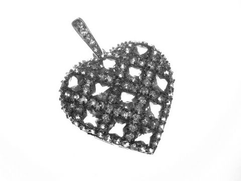 BIG LOVE Herz in blau aus Sterling Silber, Hersteller: Juwelier Harnisch, verziert mit funkelndem Zirkonia, perfekter Anhänger für stilvolle Akzente.
