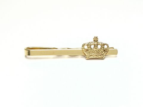 Elegante Krawattenklammer aus echtem Gold 333 mit einer kunstvoll gestalteten Krone, hergestellt von Juwelier Harnisch, ideal für besondere Anlässe.