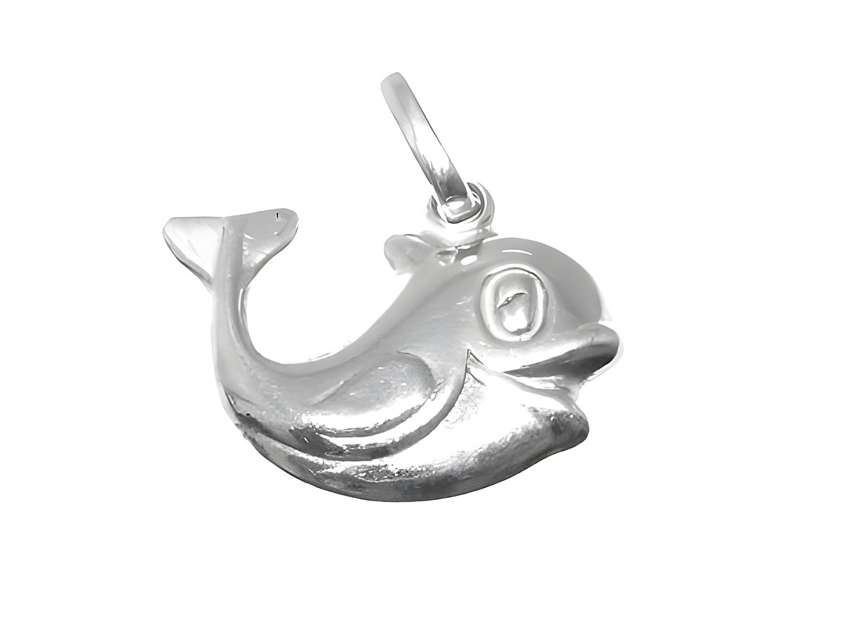 Sterling Silber Anhänger in Form eines Goldfischs, gefertigt vom Juwelier Harnisch. Der Anhänger zeigt ein detailreiches und verspieltes Design, ideal für Tierliebhaber.