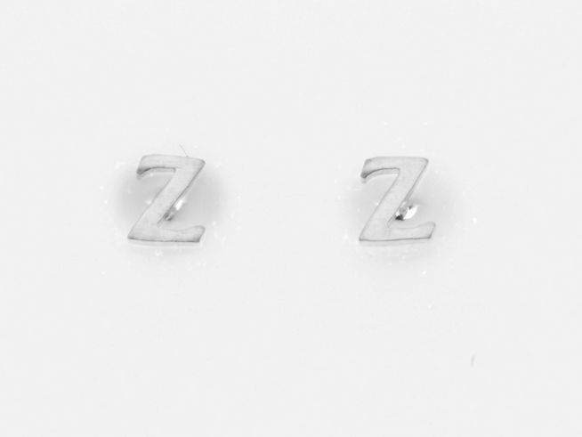 Ohrringe Ohrstecker in Form des Buchstabens Z aus Silber 925 mit Initialien vom Hersteller Juwelier Harnisch, ideal für persönlichen Schmuckstil.