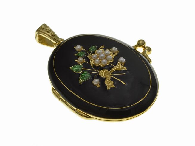 Blume Medaillon Sterling Silber vergoldet emailliert mit floralen Motiven, Perlen und grünen Blättern, Hersteller: Juwelier Harnisch, vergoldet in Gelbgold.