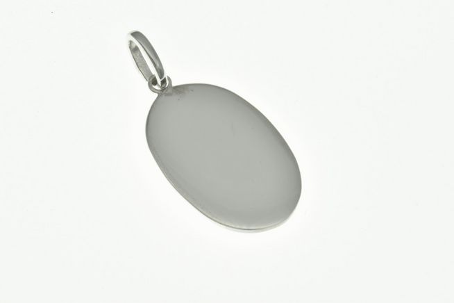Gravurplatte Oval Anhänger aus Sterling Silber rhodiniert, zeitloses und schlichtes Design, Hersteller: Juwelier Harnisch. Ideal für persönliche Gravuren.