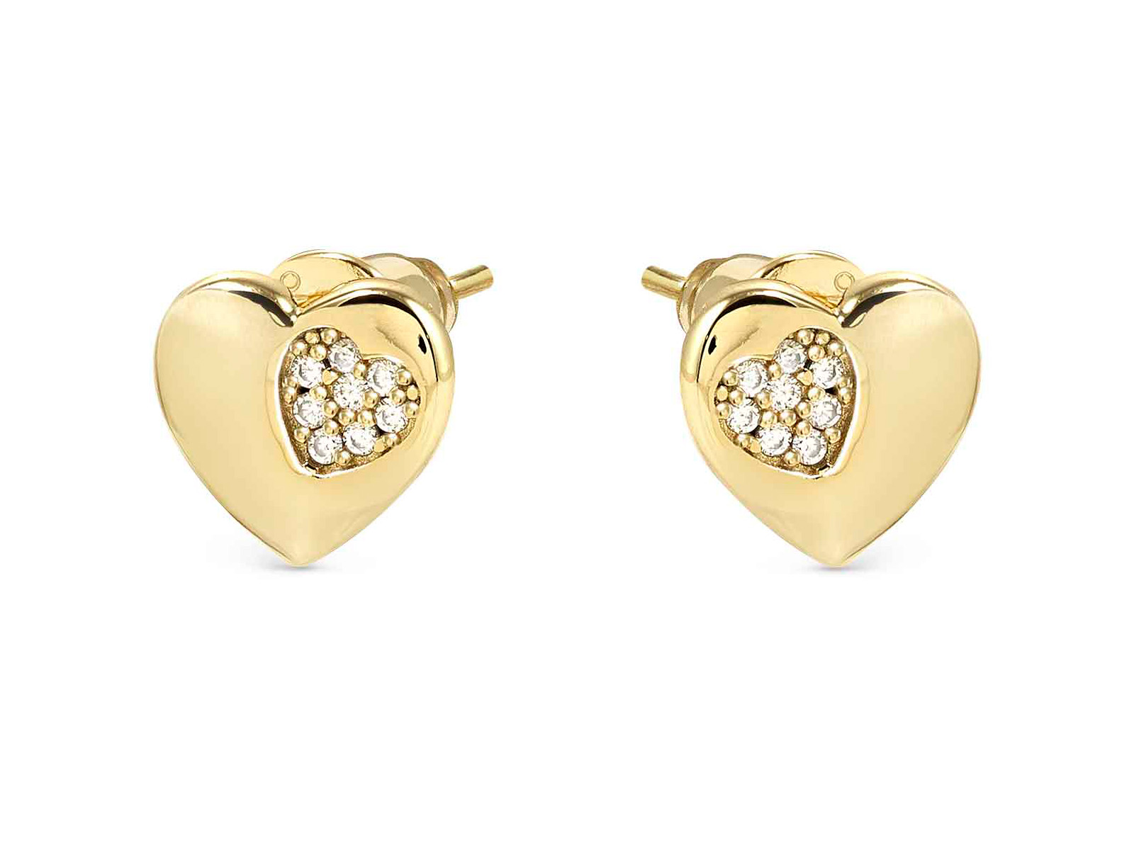 Sterling Silber Ohrstecker in Herzform von Pandora, vergoldet mit Zirkonia, bietet einen glänzenden, eleganten Look für jeden Anlass und ergänzt jedes Outfit stilvoll.