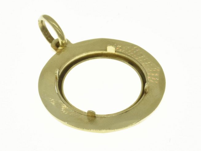 Münzfassung Anhänger aus 585 Gold mit diamantierter Oberfläche, Durchmesser 15,8 mm, geeignet für Münzen. Hersteller Juwelier Harnisch, elegantes Design für besondere Anlässe.