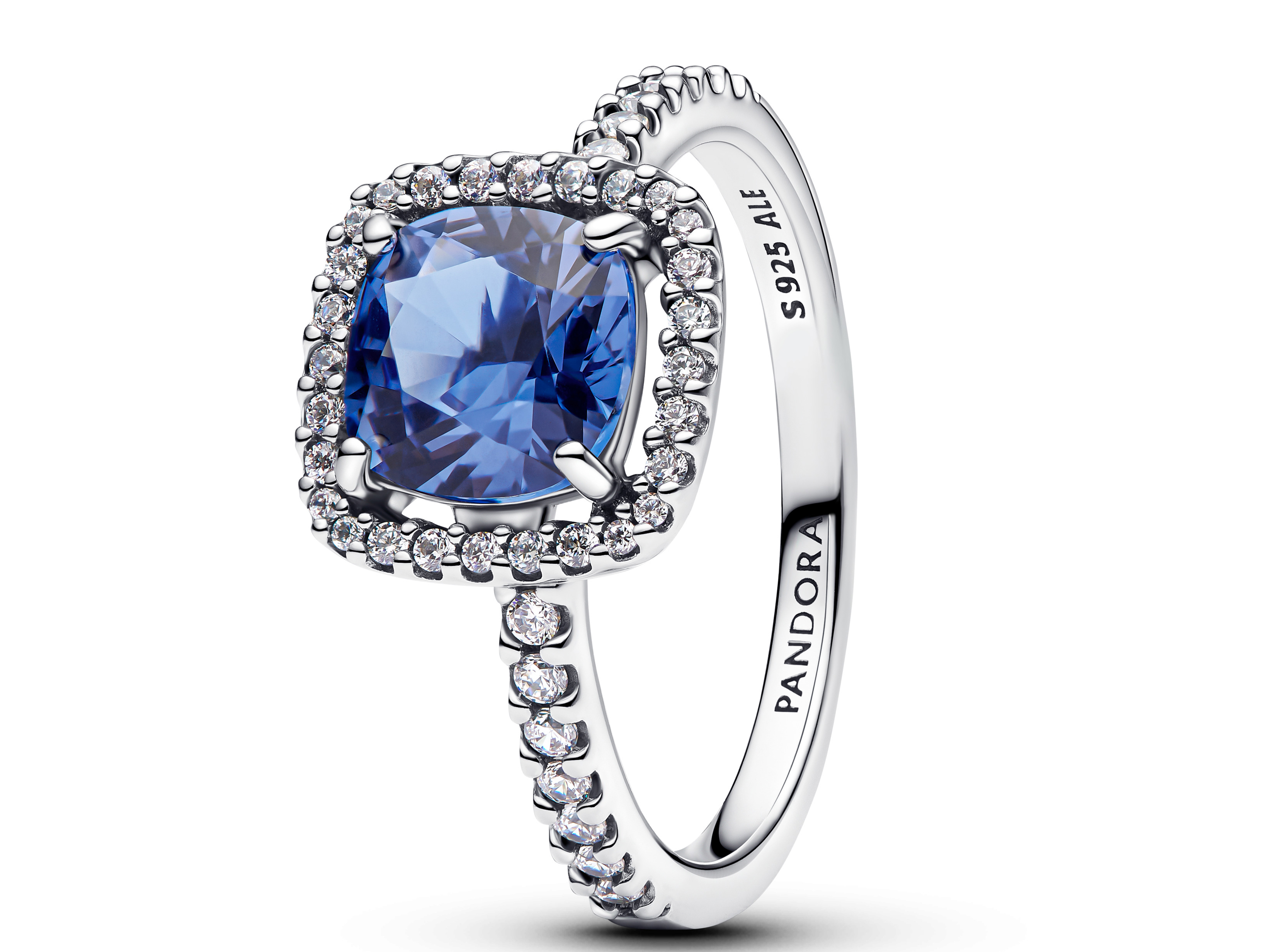 Pandora 193550C01-60 Silber Ring - großer kornblumenblauer Kristall und klarem Zirkonia - Gr. 60 Silberner Ring von Pandora mit großem kornblumenblauen Kristall in der Mitte, umgeben von klarem Zirkonia, Größenangabe 48, elegantes Design für besondere Anlässe.