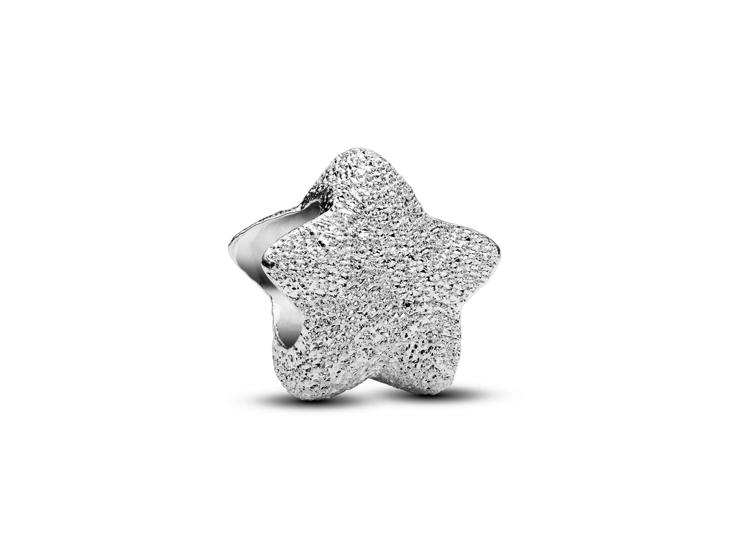 Strukturierter Stern Mini-Charm aus Sterling Silber von Pandora, glänzende Oberfläche mit feiner Textur, ideal für Armbänder oder als stilvolles Accessoire, Neuheiten.