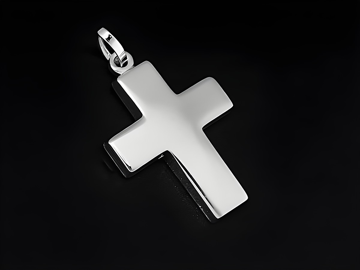 Silber Anhänger in Form eines schlichten Kreuzes aus 925 Sterling Silber, rhodiniert und massiv, Hersteller Juwelier Harnisch.