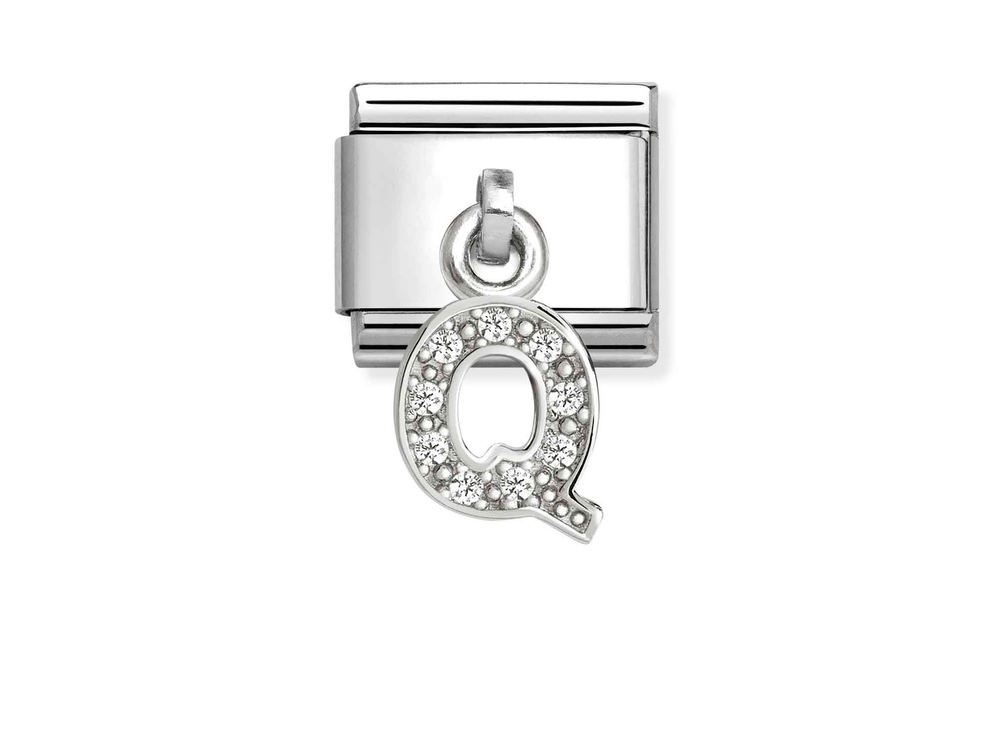 Silberner Charm in Form des Buchstabens Q mit Zirkonia besetzt, von Hersteller Pandora, Modellnummer 331818 17, als Teil der Neuheiten erhältlich.