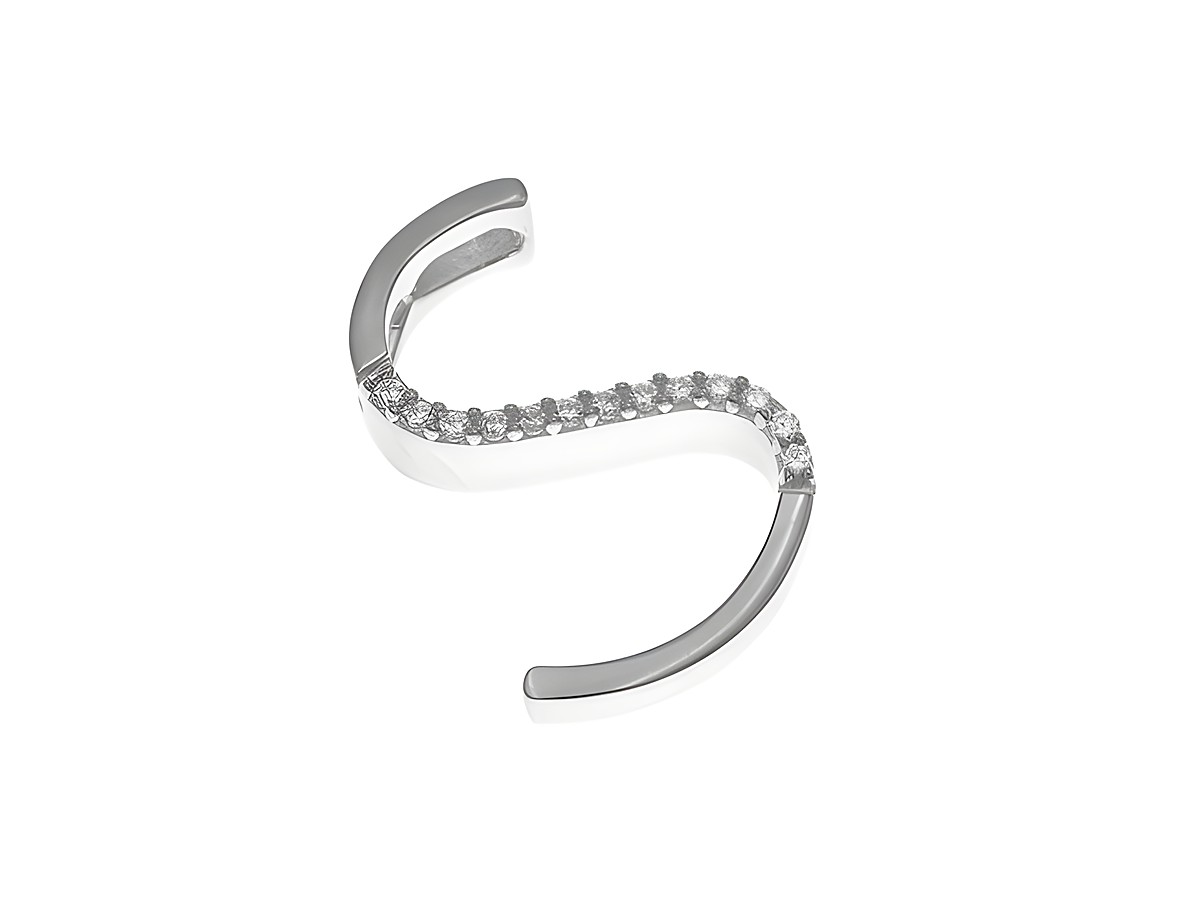 Anhänger aus Sterling Silber in Form des Buchstabens S, poliert und rhodiniert, verziert mit Zirkonia-Steinen, Hersteller Juwelier Harnisch.