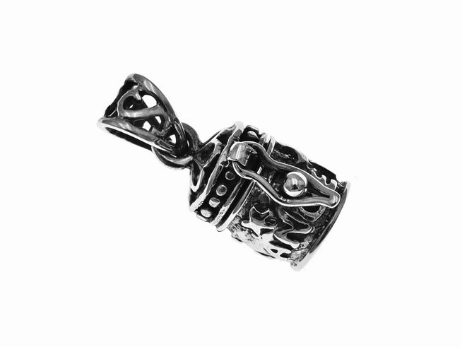 Medaillon Truhe in Sterlingsilber mit filigranen Engel- und Sternmotiven, hergestellt von Juwelier Harnisch, ideal für besondere Anlässe und als persönliches Schmuckstück.