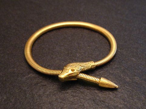 Schlangen Y Armband gut vergoldet 17 cm -City- Gelb- von Juwelier Harnisch, elegant geformtes Armband mit Schlangenkopf und feiner Struktur. Ideal für stilvolle Akzente.