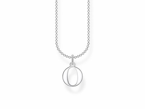 Kette mit Anhänger in Form des Buchstabens O aus Silber aus der Thomas Sabo Charming Collection. Kettenlängen von 38 bis 45 cm. Elegantes Design für individuellen Schmuckstil.