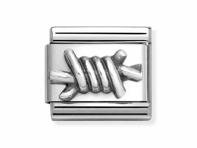 433010166-0 Stilvolles Charm der Marke Nomination in klassischem Design, gefertigt aus Sterling Silber und Edelstahl, präsentiert ein Stacheldraht-Motiv in hochwertiger Verarbeitung.