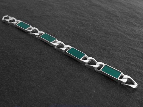Silberarmband modern 19,5 cm Panzer mit grünen Achatsteinen, Hersteller Juwelier Harnisch, elegantes Design, perfekt für jeden Anlass.